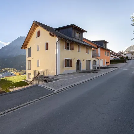 Crastuoglia 855-1 * Scuol